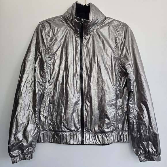 LULULEMON Get Stellar Titanium Foil Jacket XXS EUC - Picture 8 of 15